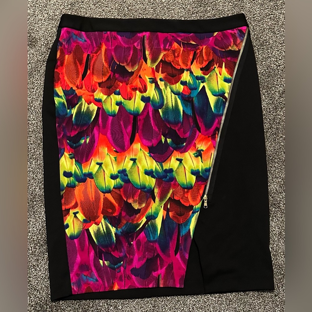 Worthington Neon/Black Skirt w/ Asymmetric Front Zipper Back Zip Closure Size 18